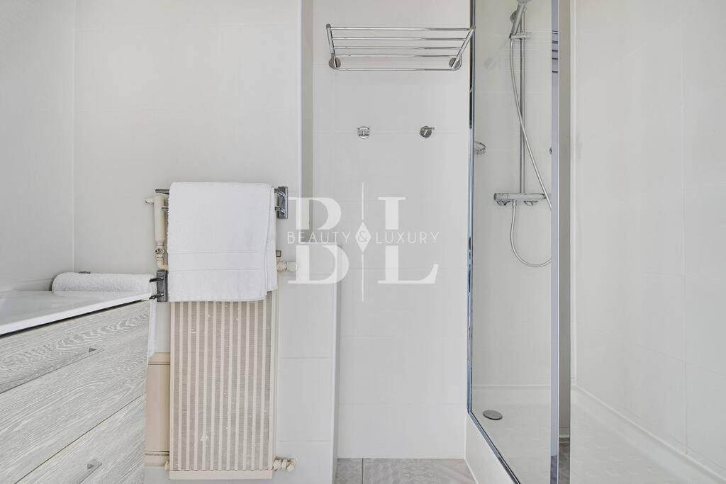 Montparnasse Lux Delight 1 Bedr * Parigi